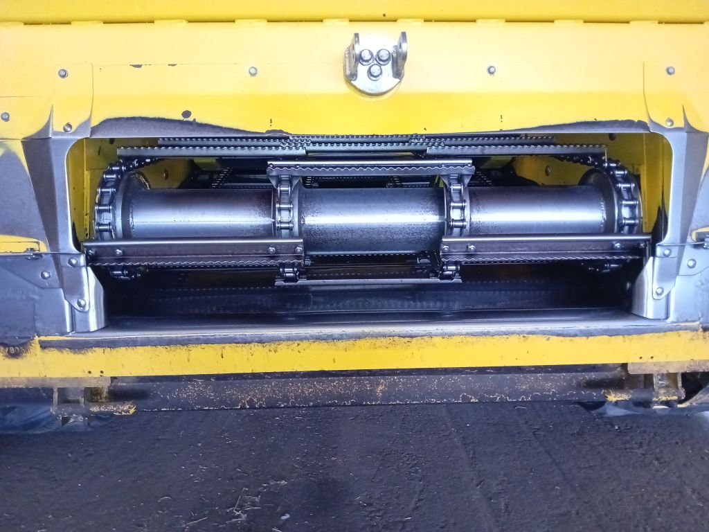 CR9.90T image 4